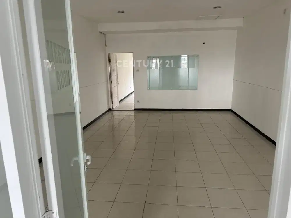 Sewa Ruko Strategis 3 Lantai Di Karapitan Bandung