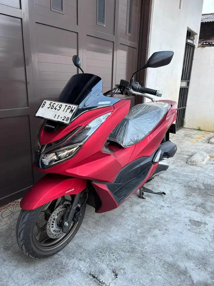 HONDA PCX 160 ABS TAHUN 2023