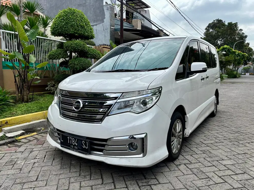 Nissan Serena HWS Autech 2015.Panoramic Sunroof