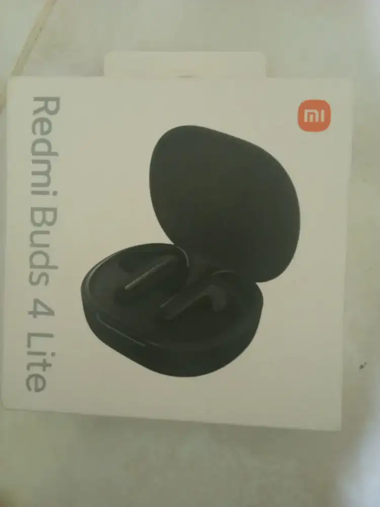 Dijual cepat headset Xiaomi Buds 4