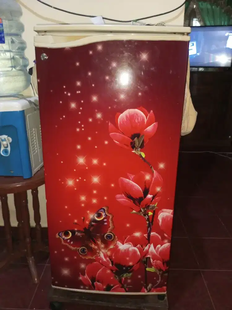 Jual kulkas second merk LG harga murah