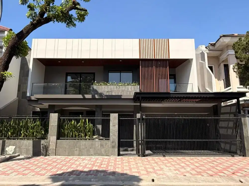 Dijual Rumah Mewah Brand New Siap Huni Full Renovasi di BSD Ada Rooftop Private Room dekat BSD Plaza