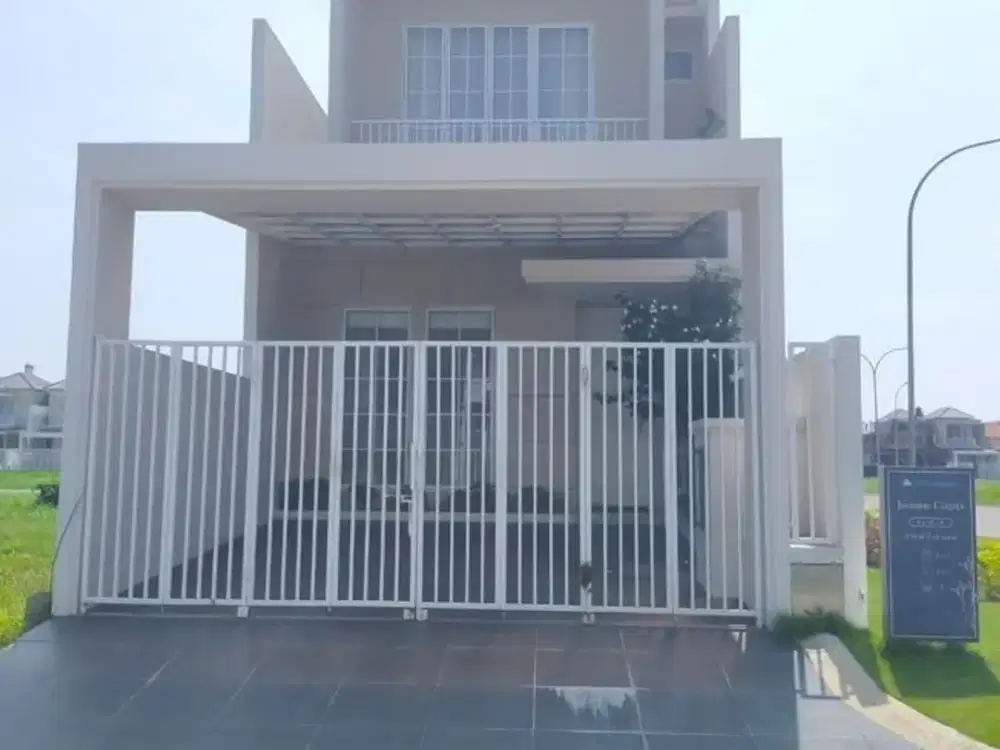 Rumah Puri Galaxy Baru lokasi strategis Dkt Araya, Kertajaya, Merr