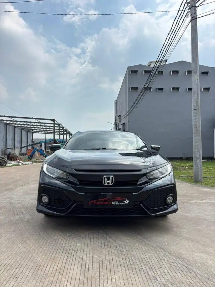 Honda Civic Turbo 1.5 2017 Automatic ( Hitam Metalik )