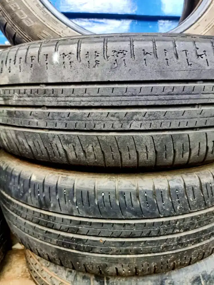 Ban bekas dunlop