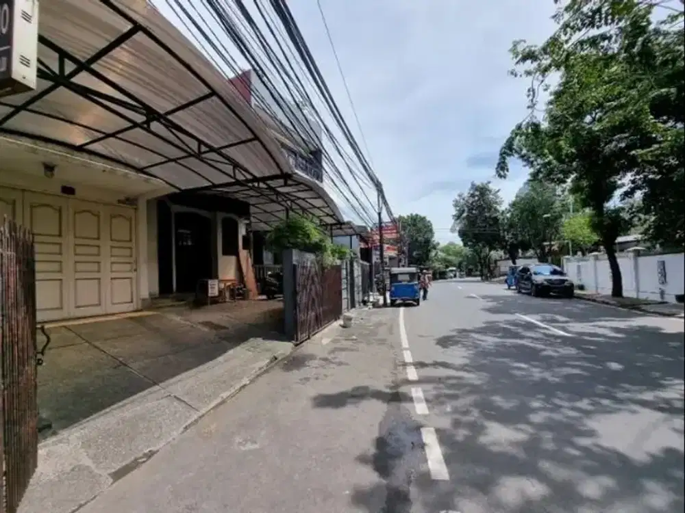 DIJUAL RUMAH + 4 KONTRAKAN DAN 6 KAMAR KOS GANDARIA UTARA KEBAYORAN BARU JAKARTA