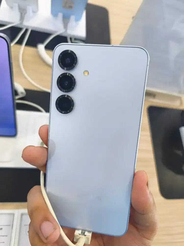 Samsung S25.Cicilan Muurah syarat KTP Saja