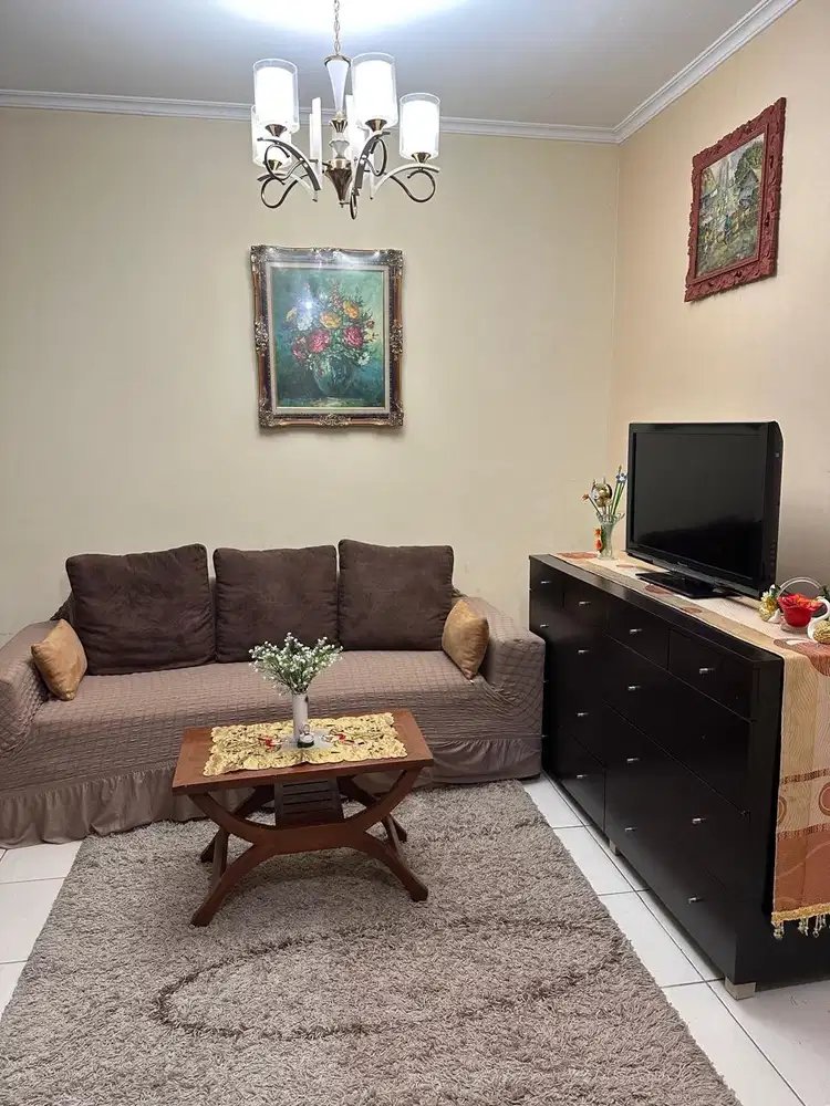 Sewa per tahun full furnished & 2 bedroom apartment