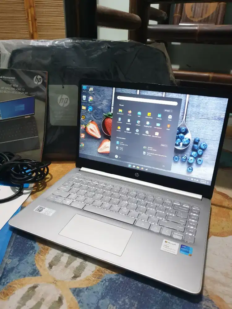 Laptop hp 14s mewah like new
