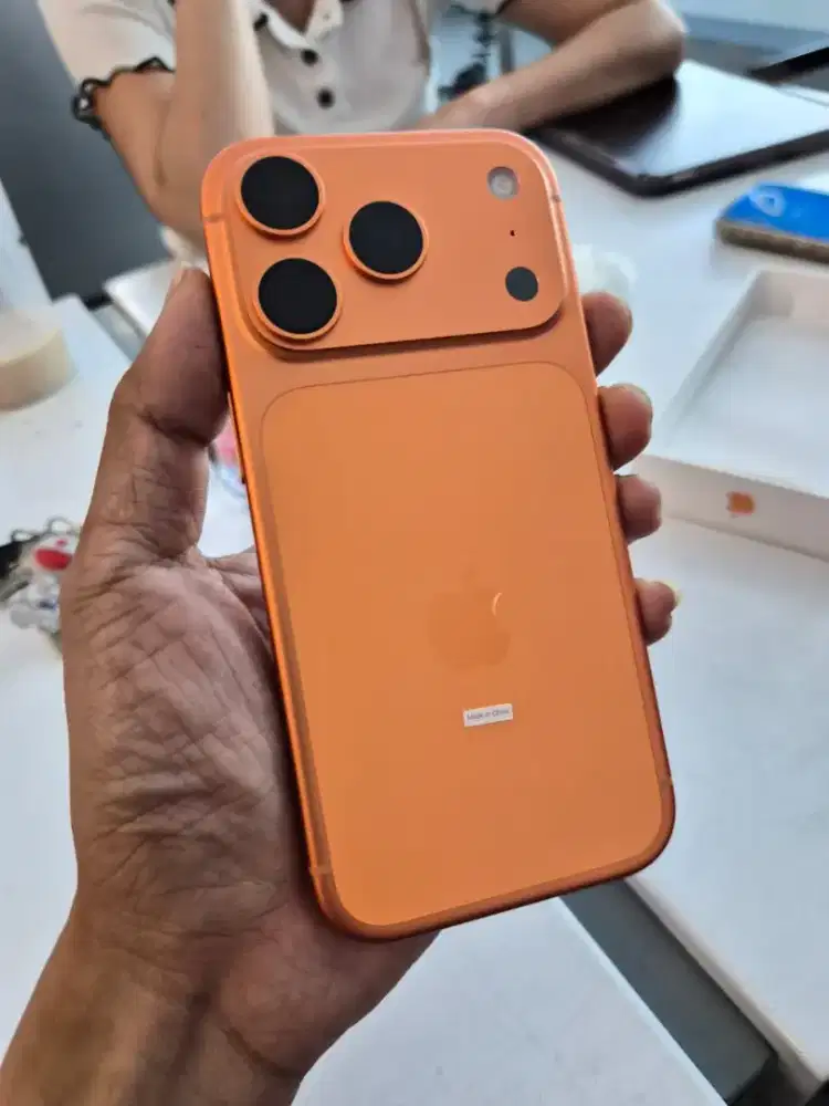 IPHONE 17 PRO CICILAN CUMA 2.020.000 TENOR 12 BULAN DENGAN KTP SAJA