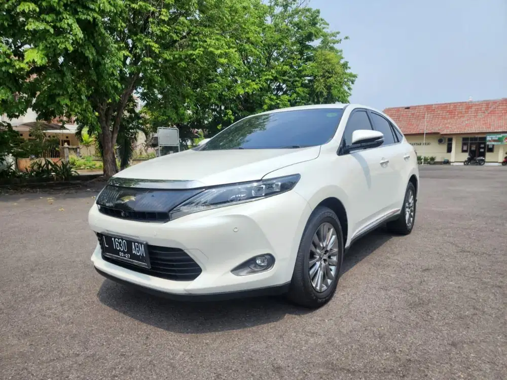 TOYOTA HARRIER 2.0 BENSIN MATIC 2014
