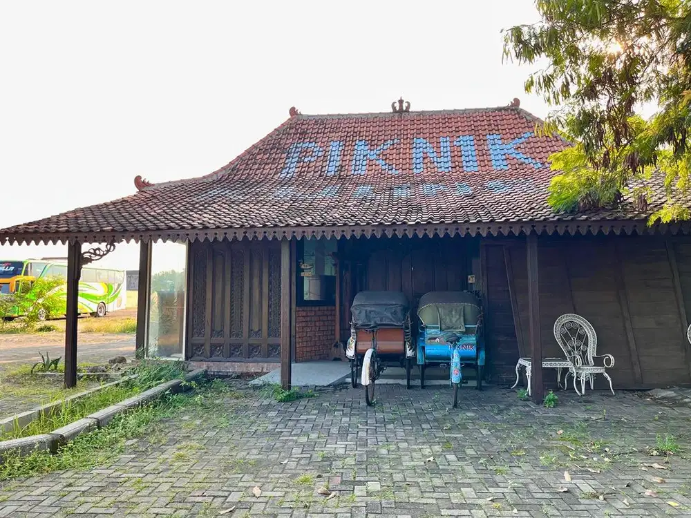 Becak Antik Dijual