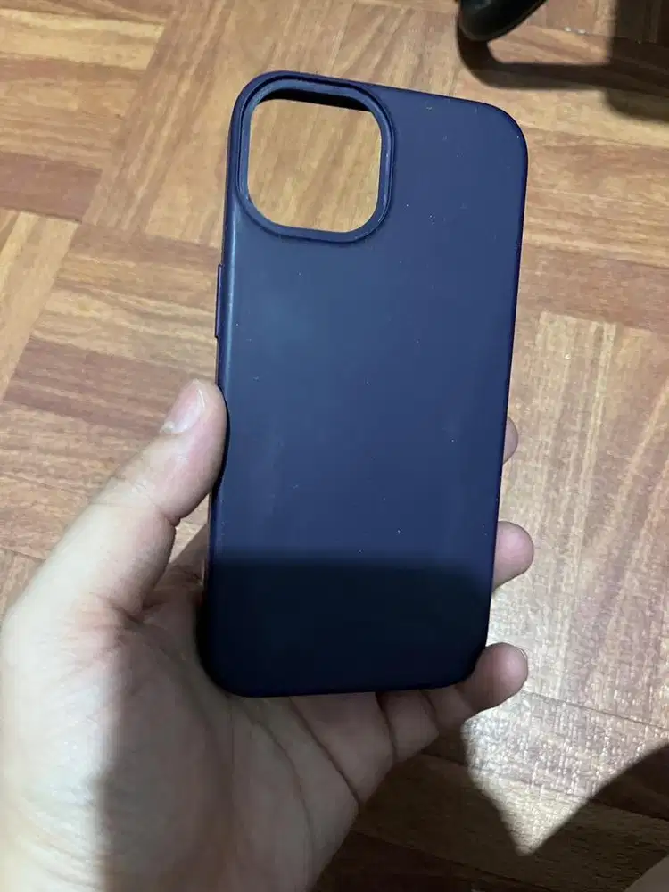 Casing iphone 13