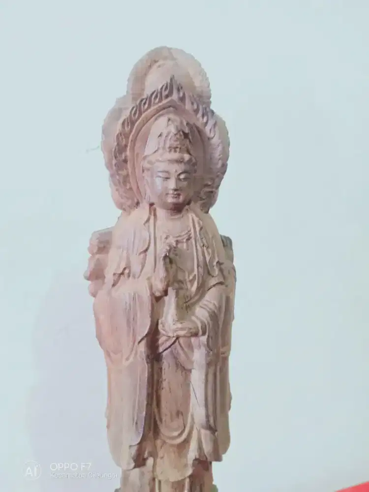 Patung Dewi Kwan Im 3 Muka Kayu Gaharu Special
