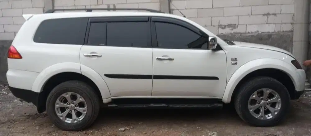 Mitsubishi Pajero Dakar 2.5 AT 2012