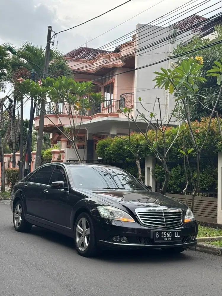 Mercedes Benz S300 2010 Automatic