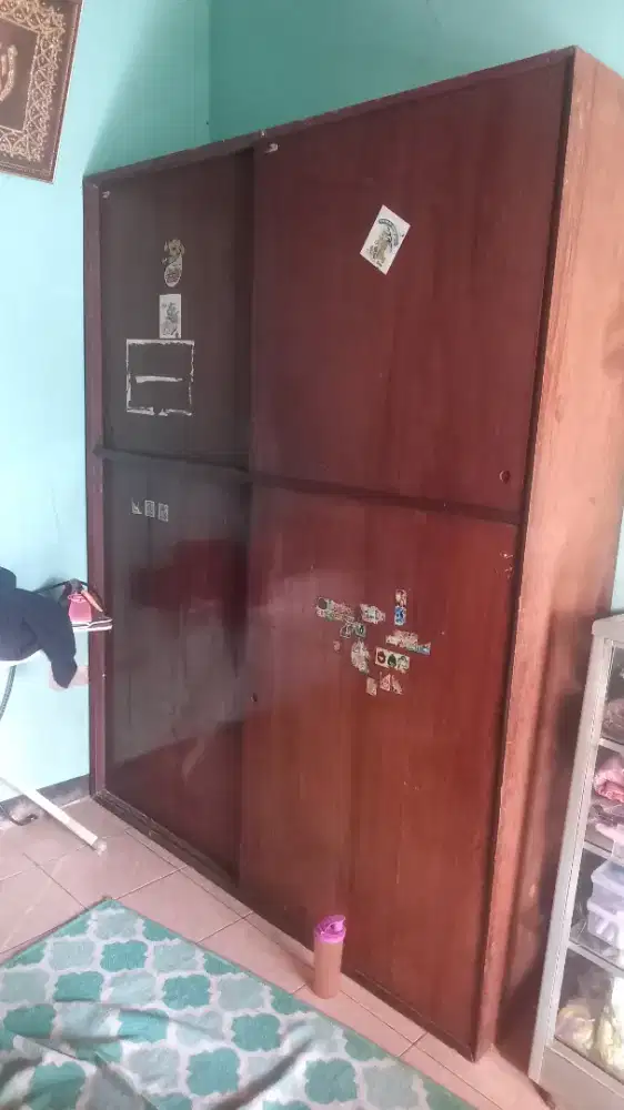 Lemari Pakaian Full Jati