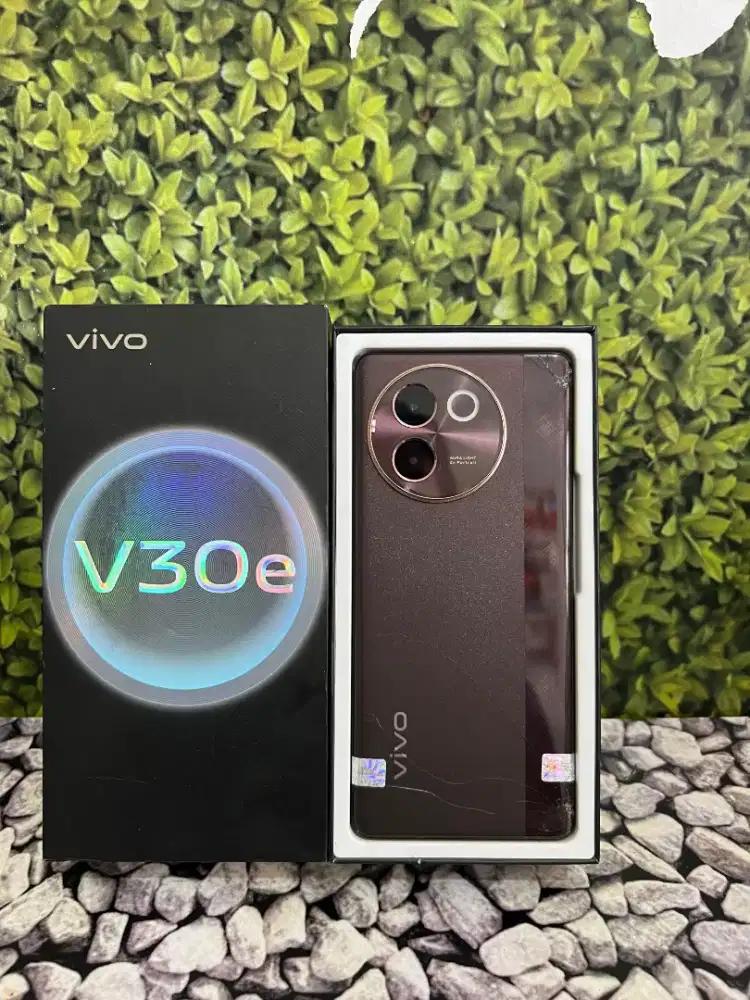 Vivo V30e 5G Bekas Baik