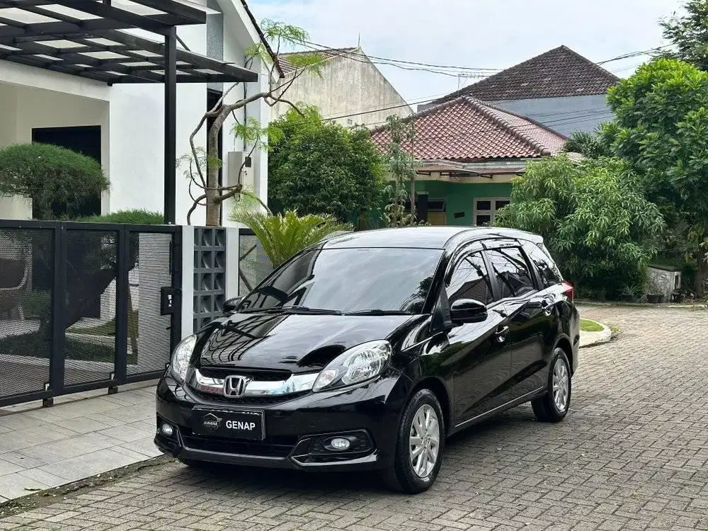 Honda Mobilio E 2016 AT Matic Istimewa Low Km Siap Pakai