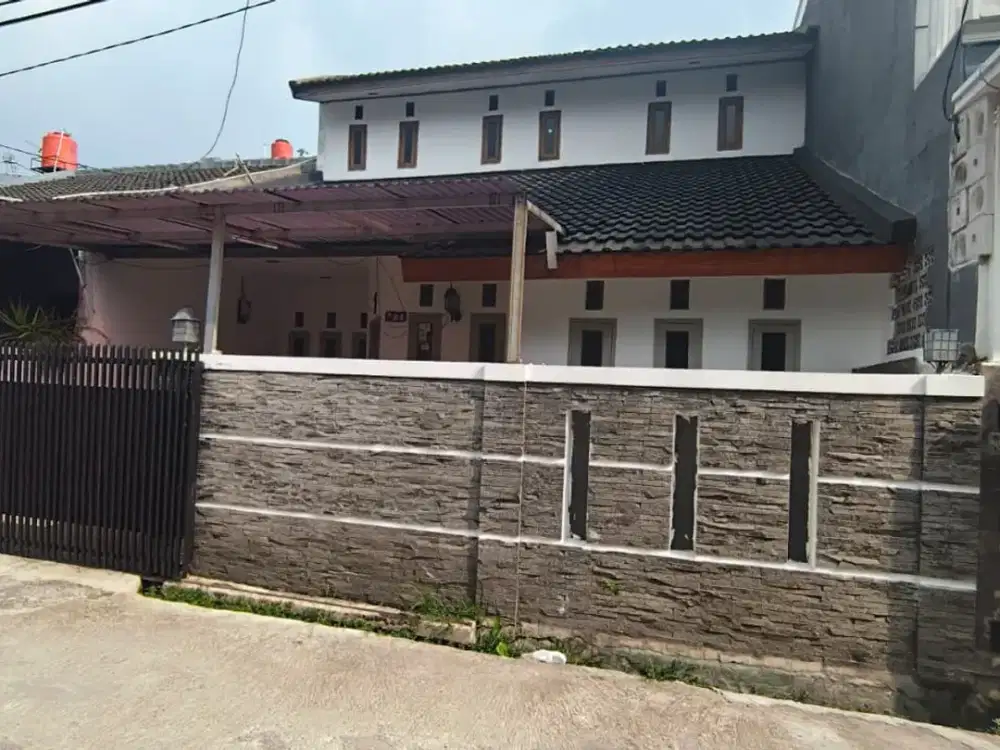 Rumah 2 Lantai Siap Huni di Taman Cibaduyut Indah Bandung