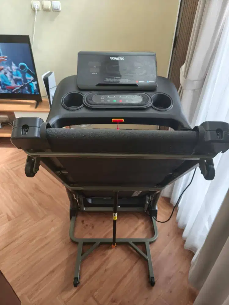 Treadmill kinetic motorized smart 1.25 Hp 12p