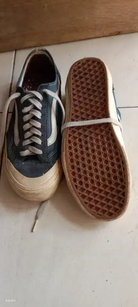 Sepatu Vulkanis. Vans