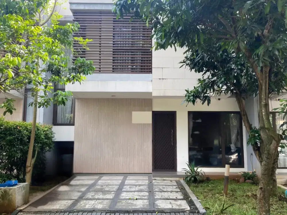Rumah Lebar 8 Hadap Selatan Cluster Prestigia The Eminen BSD Tangerang Selatan