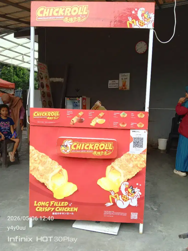 Di jual gerobak untuk jualan chikrol kondisi seperti di foto