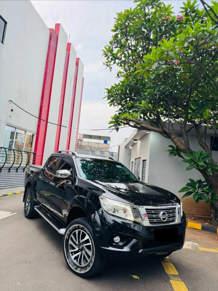 Nissan Navara VL NP300 Matic Tgn1 LowKM