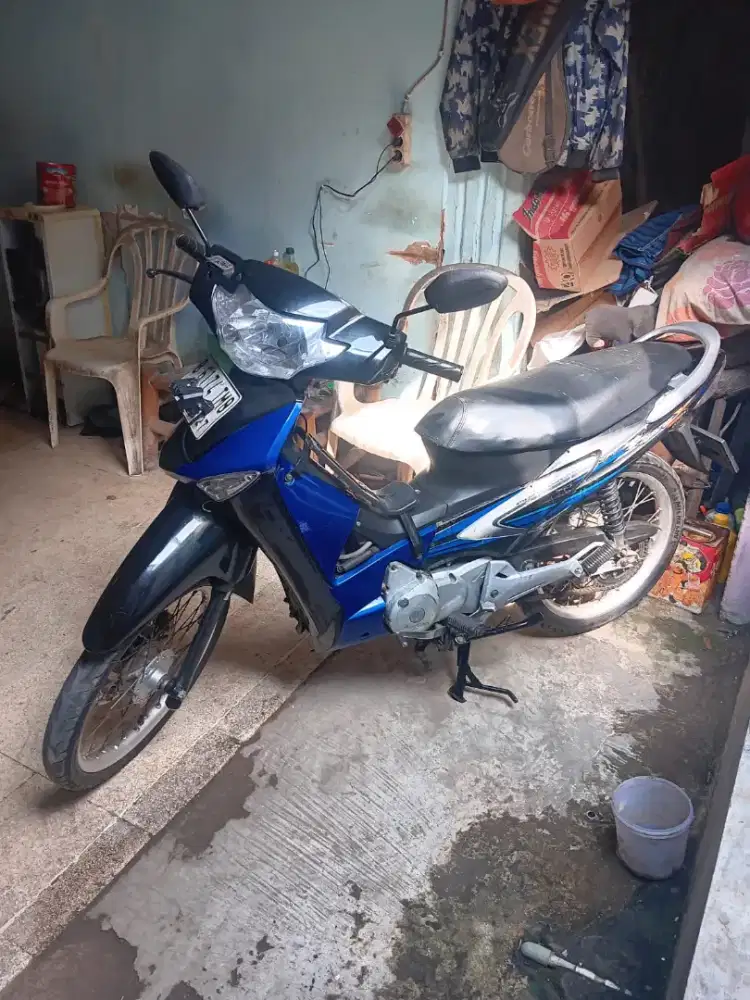 Honda Supra X 125 Ss lengkap mulus