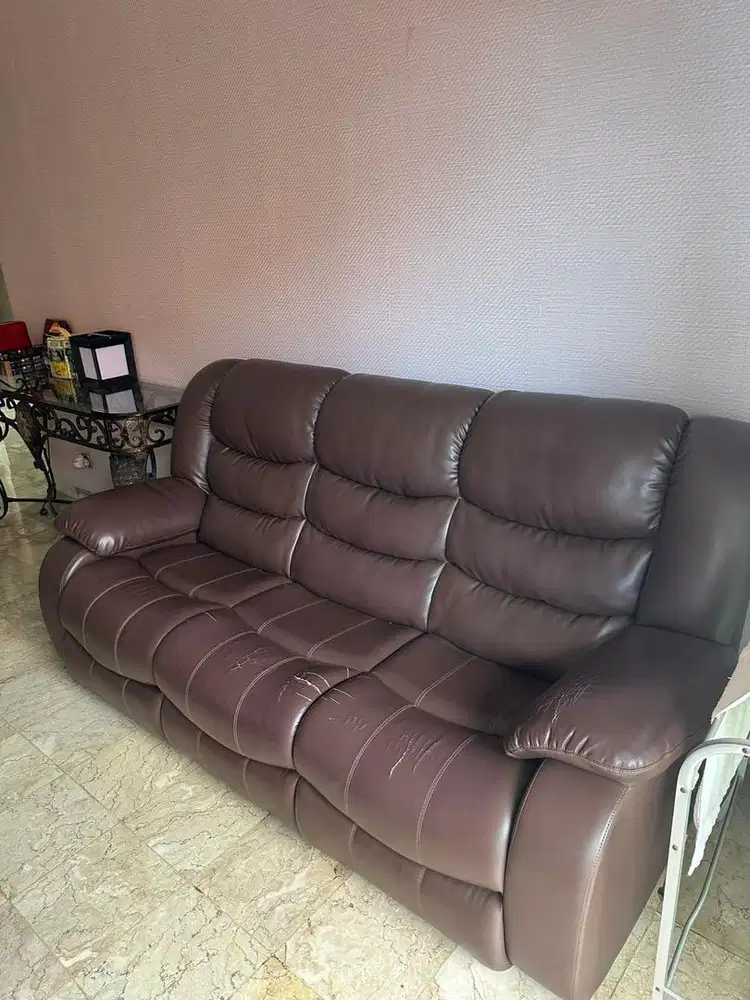 Sofa 3 seater kulit sintetis