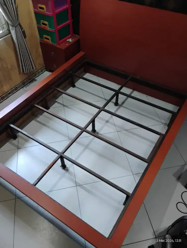 Ranjang Second 200x180
