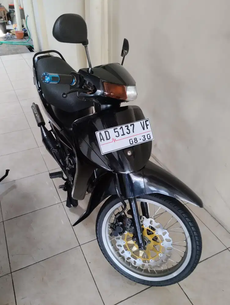 Suzuki Tornado GS