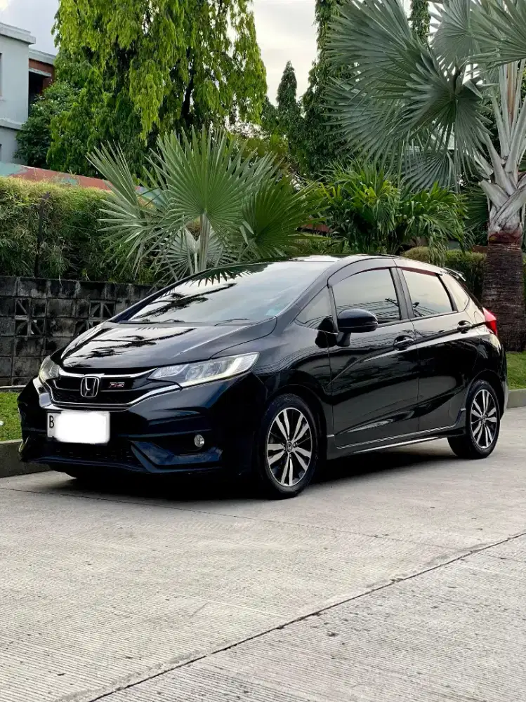HONDA JAZZ RS MATIC 2019