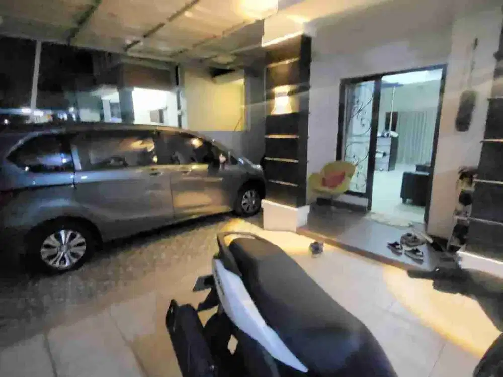 Rumah Full furnish di cluster Aralia Harapan Indah