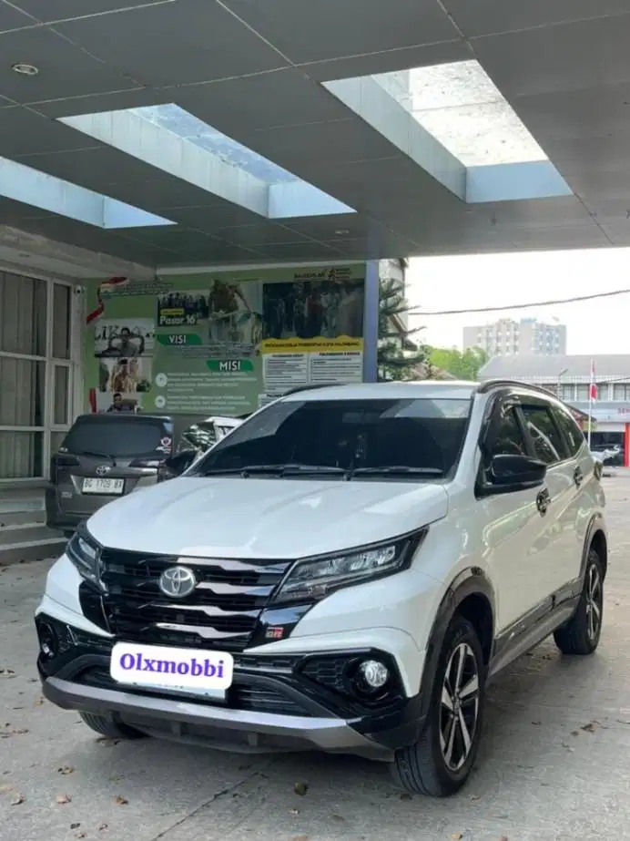 RUSH 1.5 GR SPORT MATIC 2025