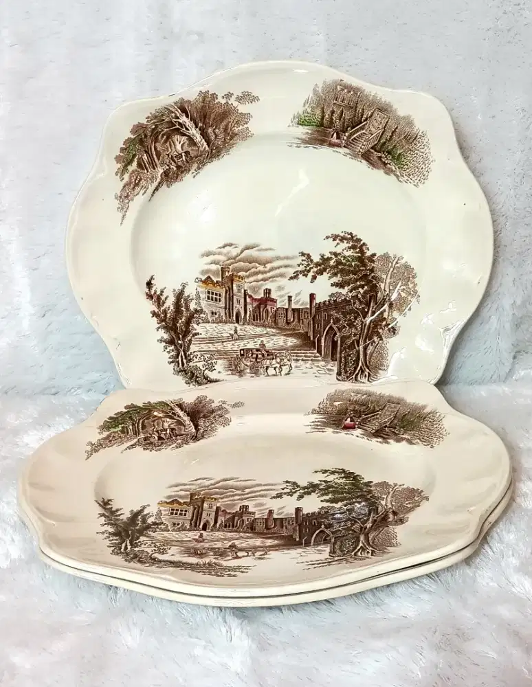 Piring Eropa Vintage Johnson Bros Kuno Antik Jadul