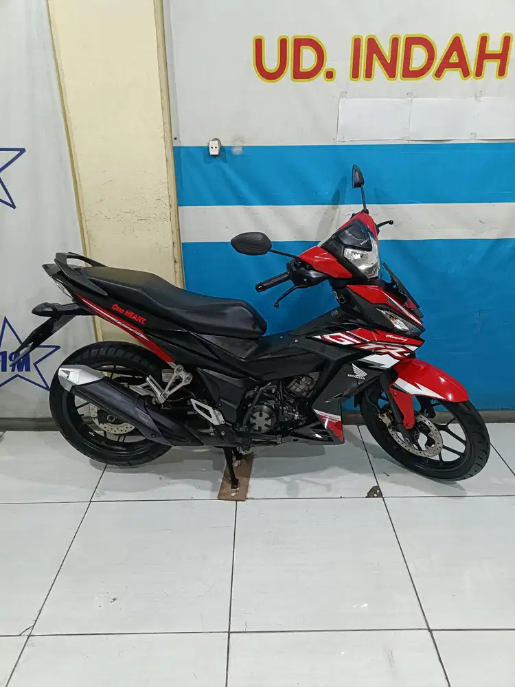 Masukk DP PROMO 0 HONDA SUPRA GTR 150 2018 KM LOW ISTIMEWA