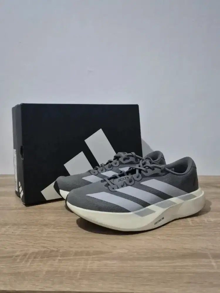 ADIDAS ADIZERO EVO SL Grey
Original Footlocker