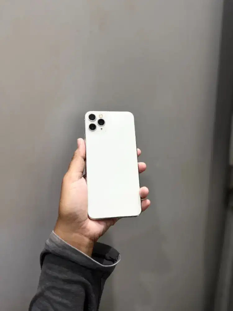 IPHONE 11 PRO MAX 256 INTER UNOT LAMA FULLSET