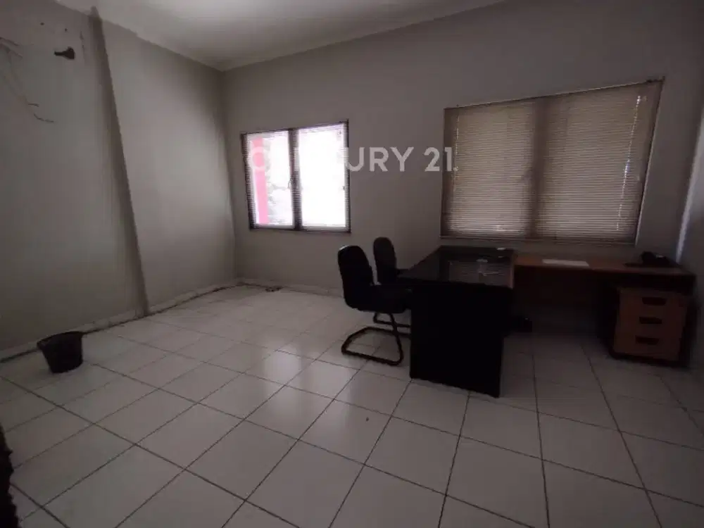 Ruko Rendeng 3,5 Lantai Lokasi Mainroad Gatot Subroto Bandung