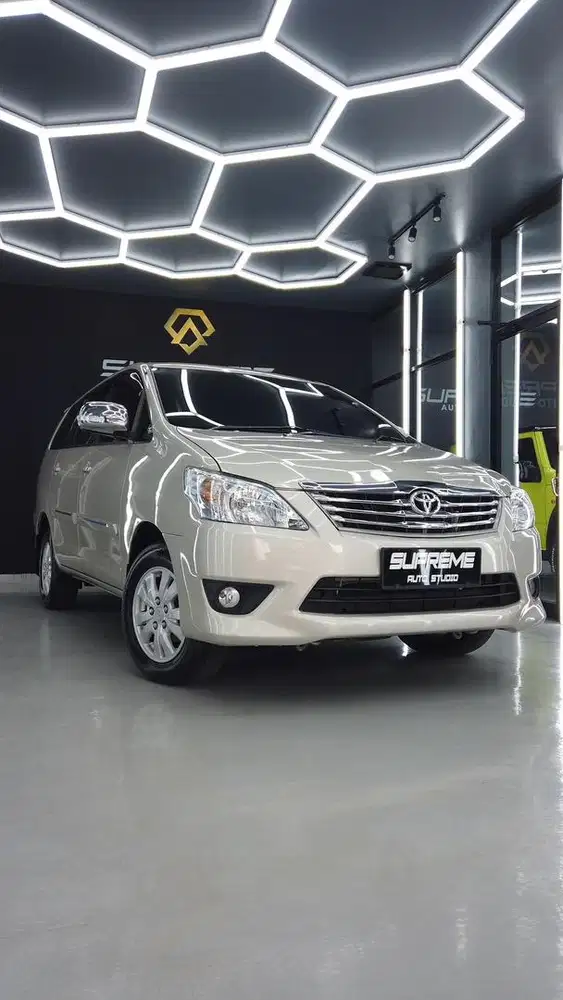 INNOVA DIESEL 2.5 G