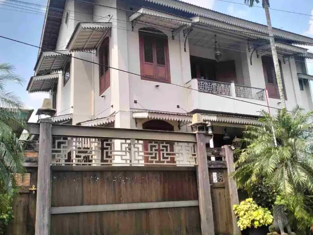 Dijual Rumah include furnish dri Beijing LT 600 M2 only 12 M nego Galaxy Bekasi Selatan