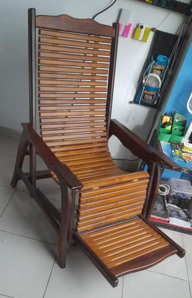 Kursi santai jati