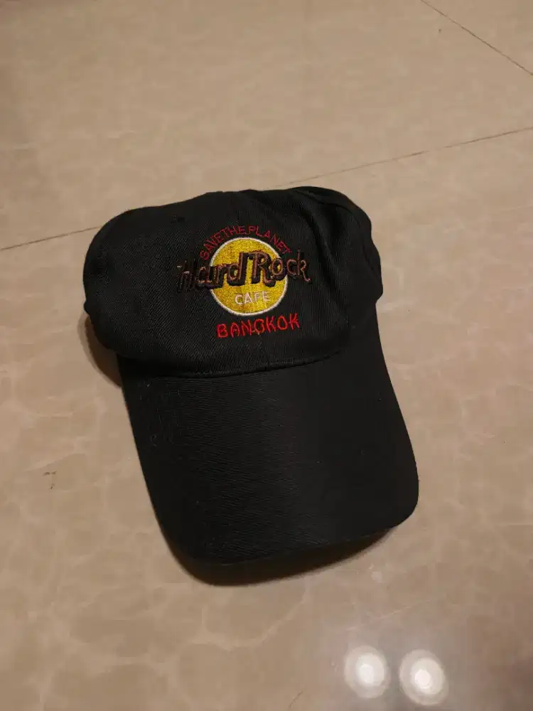 topi hard rock bangkok ori