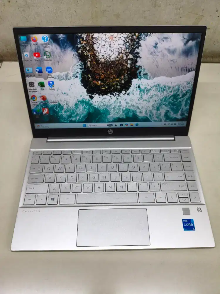 Hp Pavilion 13, Core i5 gen 11, Ram 8gb, SSD 256gb, layar 13.3 inch