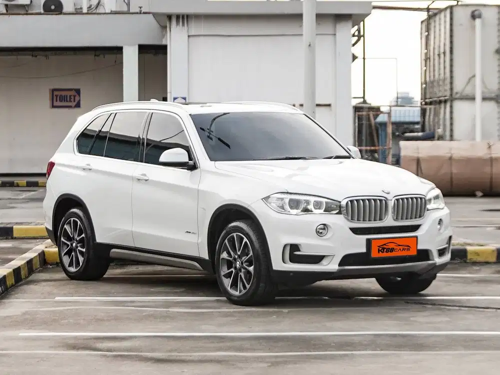 BMW X5 XDrive35i Xline 2015 pemakaian 2016 putih matic