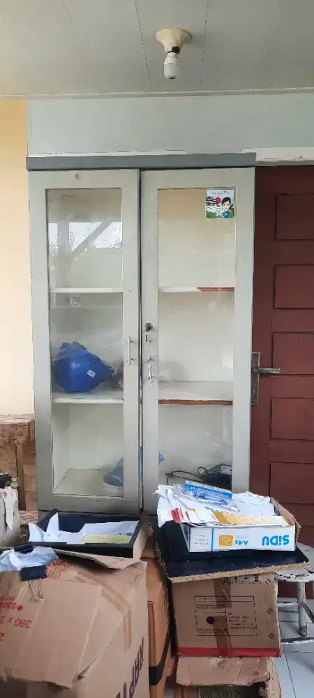 Jual Lemari Kaca
