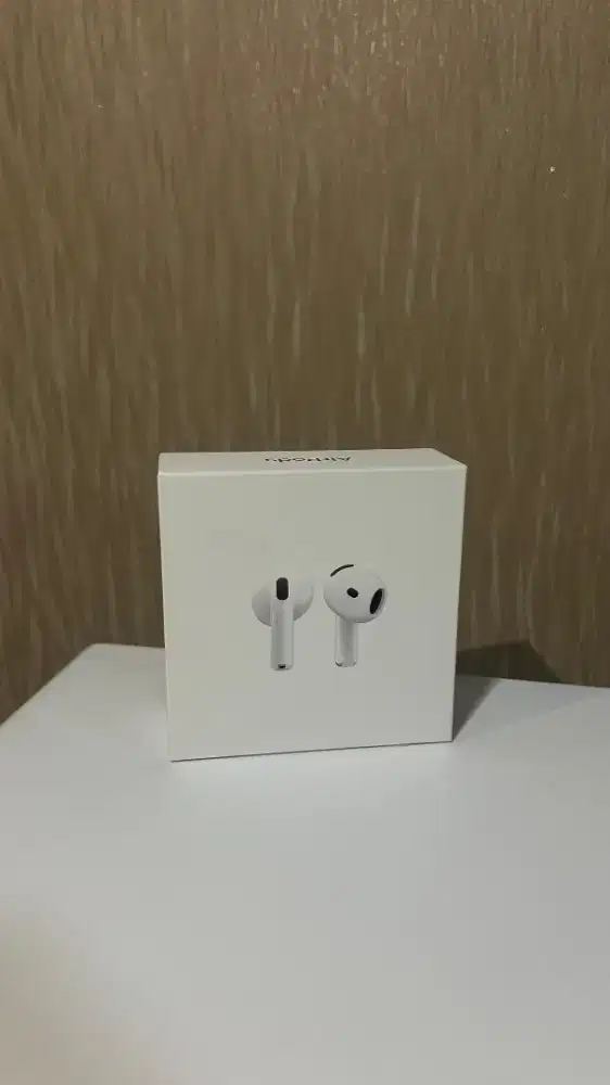 AIRPODS GEN 4 BNIB