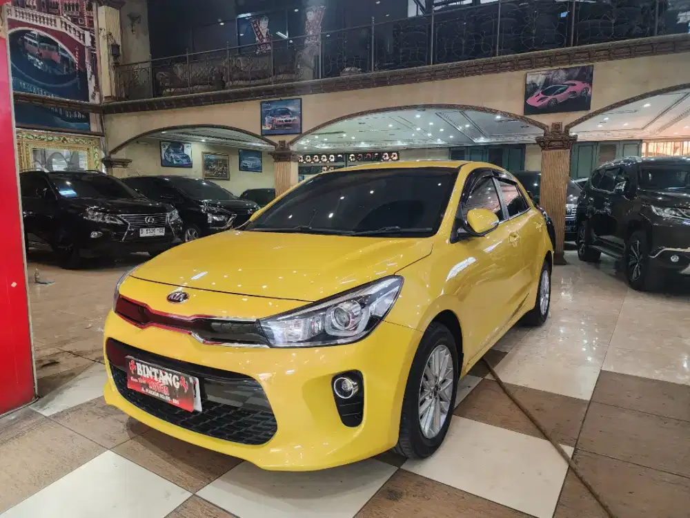 KIA RIO AT 2017 SUNROOF YELLOW / MODEL THN 2018 [BINTANG MOTOR]